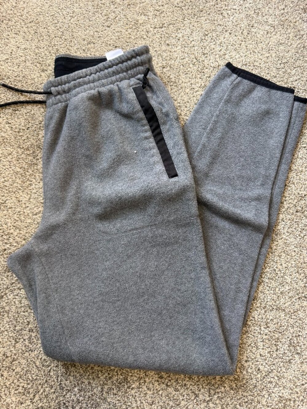 Old Navy Men's Fleece Joggers